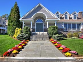 182 Remy Court 182, Shelton CT 06484