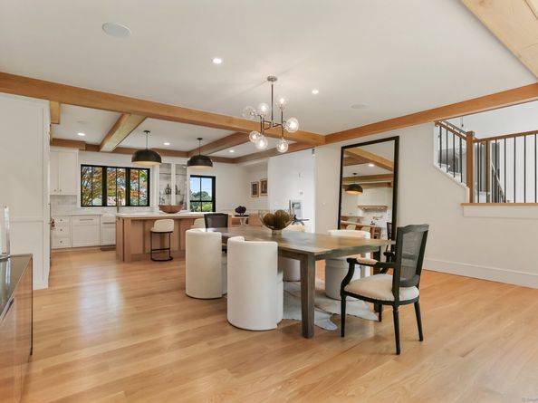 52 Garibaldi Lane, New Canaan CT 06840