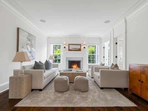 1129 Oenoke Ridge, New Canaan CT 06840