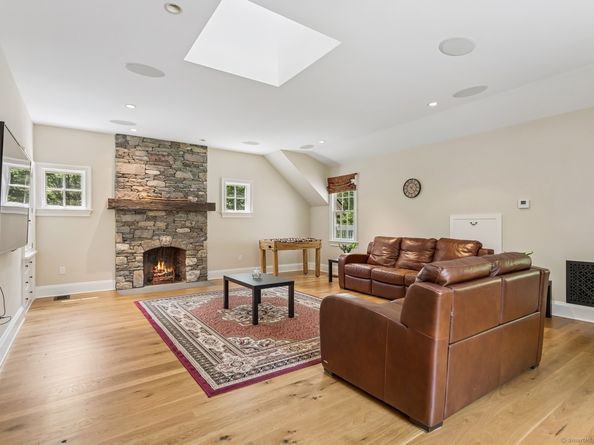 47 Tubbs Spring Drive, Weston CT 06883
