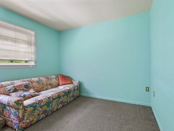 44 N Lake Shore Drive, Brookfield CT 06804
