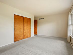 44 N Lake Shore Drive, Brookfield CT 06804