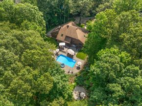 19 Pumpkin Hill Road, Trumbull CT 06611