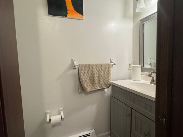 28 Linden Place 4, Stamford CT 06902