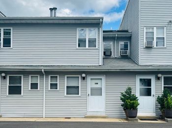 28 Linden Place