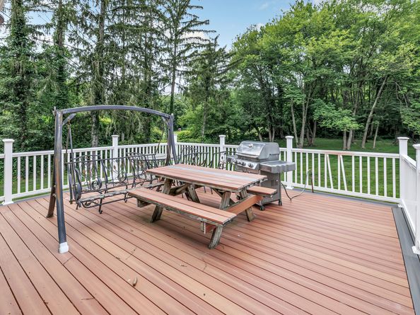 40 Walnut Street, Monroe CT 06468