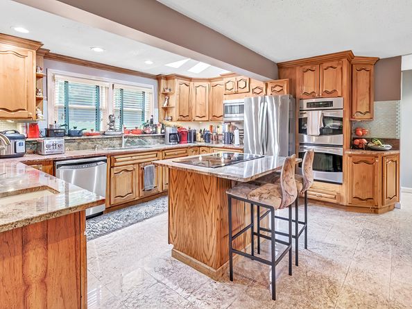 40 Walnut Street, Monroe CT 06468