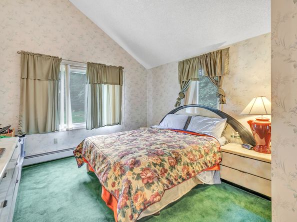 40 Walnut Street, Monroe CT 06468