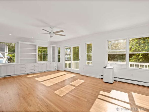 465 Edward Street, Fairfield CT 06824