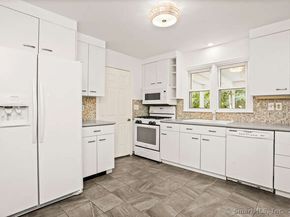 465 Edward Street, Fairfield CT 06824
