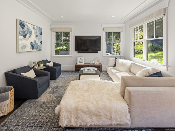5 Ridgewood Lane, Westport CT 06880