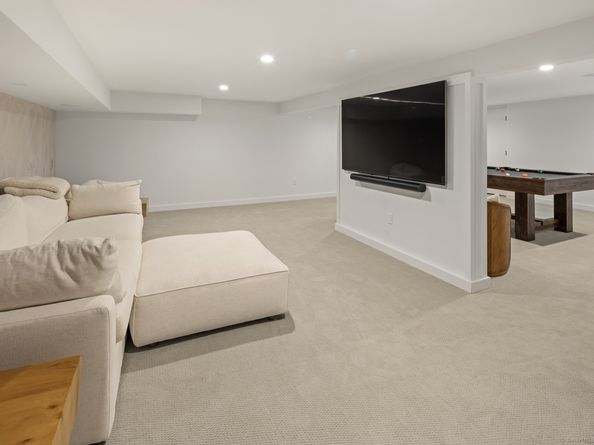 5 Ridgewood Lane, Westport CT 06880