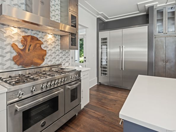 5 Ridgewood Lane, Westport CT 06880