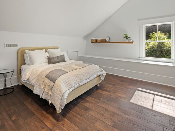 5 Ridgewood Lane, Westport CT 06880