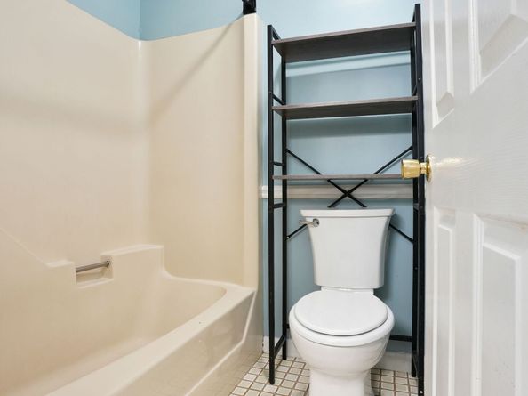 6 Hakim Street 26, Danbury CT 06810