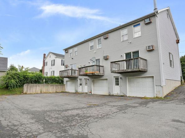 6 Hakim Street 26, Danbury CT 06810