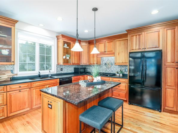 21 Great Heron Lane 21, Brookfield CT 06804