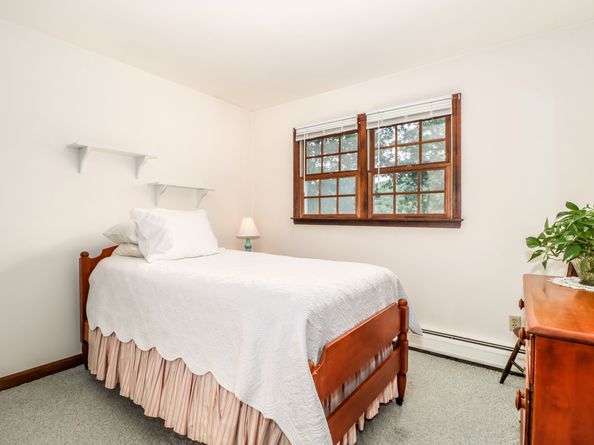 21 Lillinonah Drive, Brookfield CT 06804