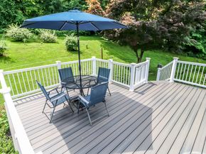21 Lillinonah Drive, Brookfield CT 06804