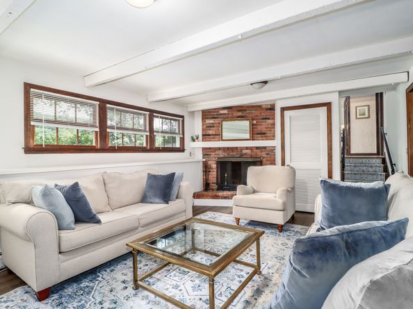 21 Lillinonah Drive, Brookfield CT 06804