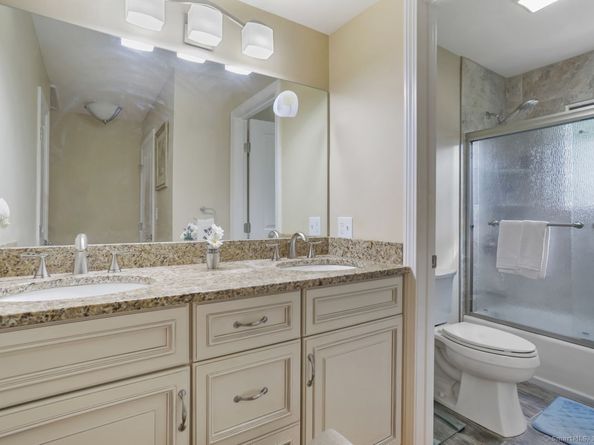 248 South Trail B, Stratford CT 06614