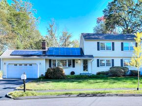 19 Woodchuck Court, Norwalk CT 06854
