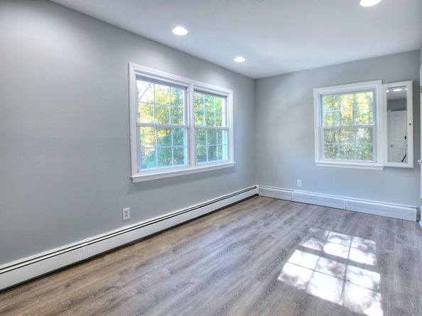19 Woodchuck Court, Norwalk CT 06854