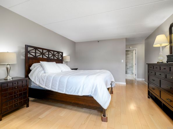 143 Hoyt Street APT 3B, Stamford CT 06905