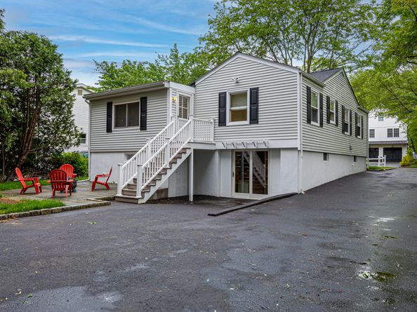 19 Jamroga Lane, Stamford CT 06905