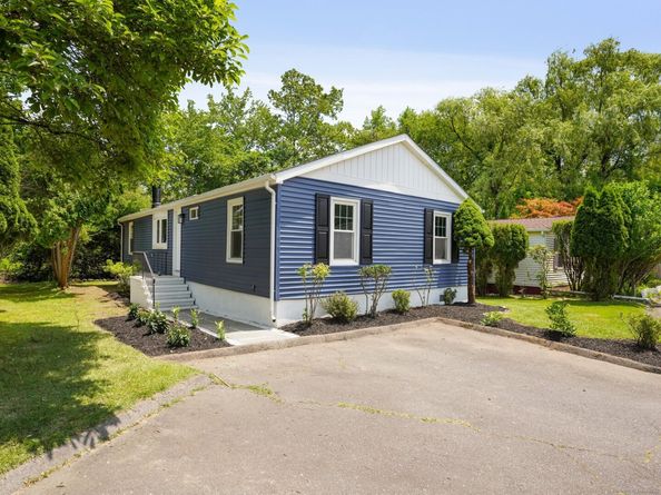 28 Crescent Park Road, Westport CT 06880
