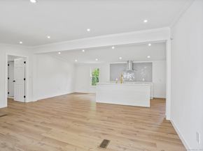 28 Crescent Park Road, Westport CT 06880