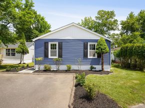 28 Crescent Park Road, Westport CT 06880
