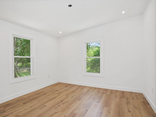 28 Crescent Park Road, Westport CT 06880