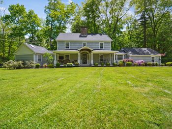 6 Downe Lane