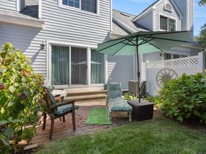 193 Hamilton Avenue APT 20, Greenwich CT 06830