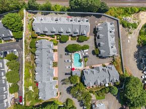 193 Hamilton Avenue APT 20, Greenwich CT 06830