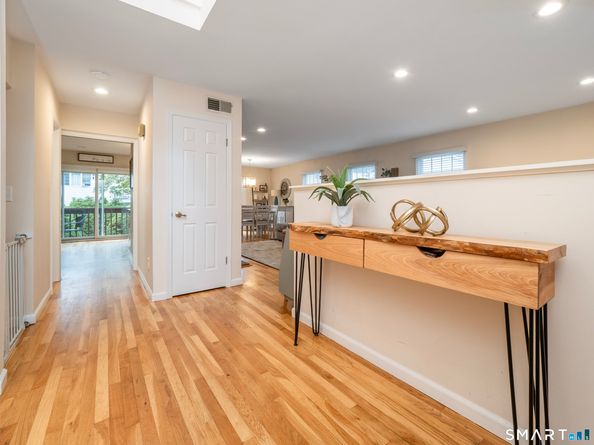 584 Hope Street 5, Stamford CT 06907