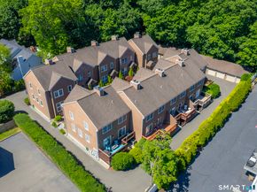 584 Hope Street 5, Stamford CT 06907