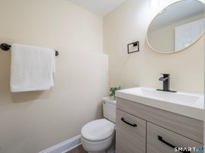 584 Hope Street 5, Stamford CT 06907
