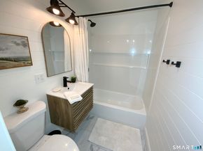 200 Little Deer Road, Bridgeport CT 06606