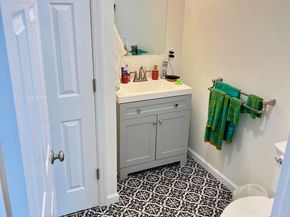 66 Treat Avenue, Stamford CT 06906