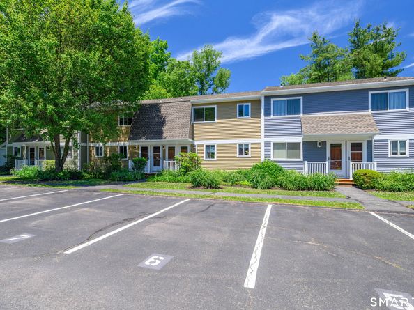 6 Rose Lane 14, Danbury CT 06811