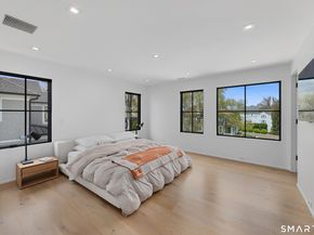 4 Little Cove Lane, Greenwich CT 06870