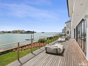 4 Little Cove Lane, Greenwich CT 06870