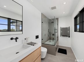 4 Little Cove Lane, Greenwich CT 06870
