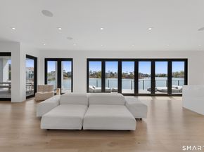 4 Little Cove Lane, Greenwich CT 06870