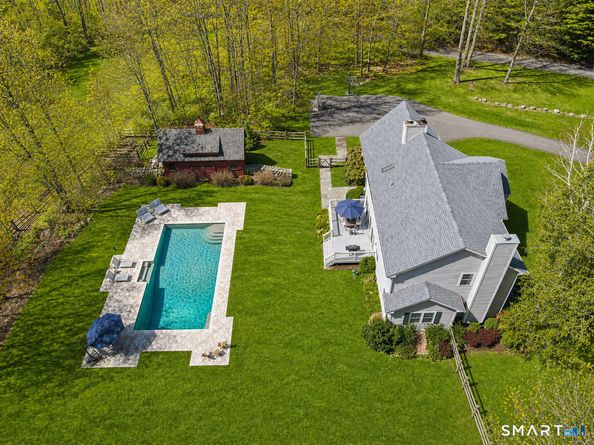 8 Windy Hill Road, Redding CT 06896