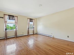 3 Lane Avenue, Trumbull CT 06611