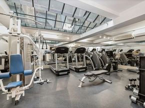 575 Park Avenue 11/09, New York NY 10065