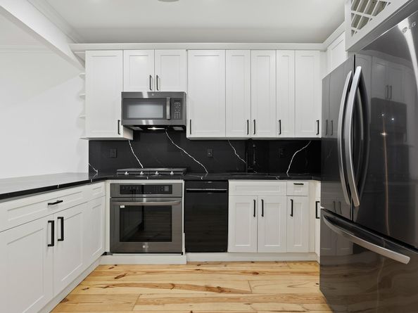 583 Putnam Avenue 3, Brooklyn NY 11221